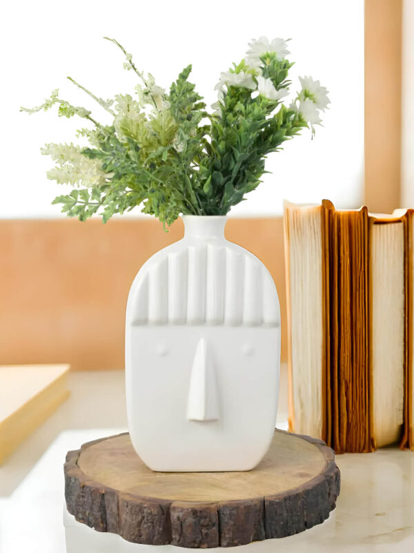 Ceramic Adda's Contemporary Face Vase: A Unique Decor Piece