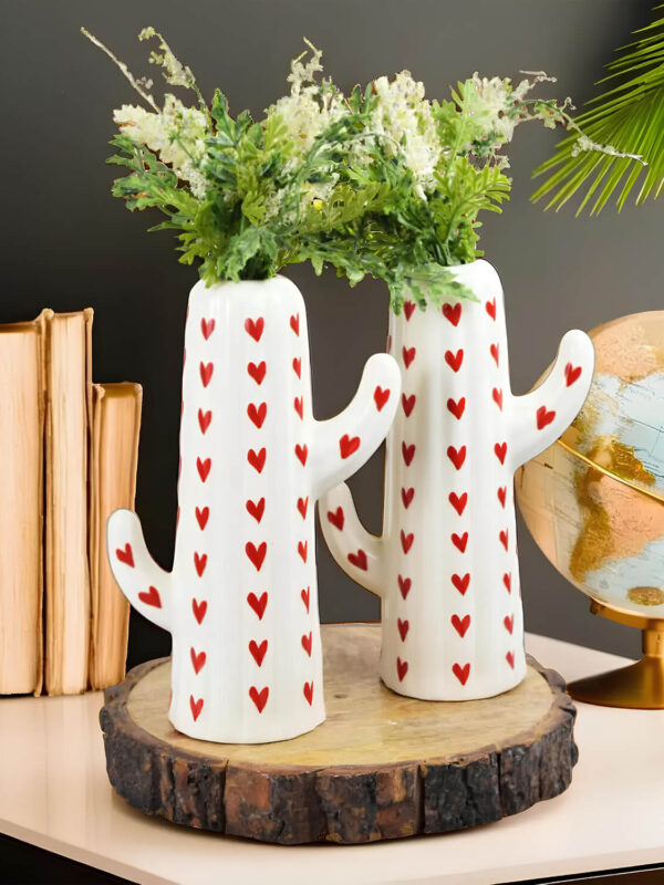 Ceramic Adda's Hand-Painted Red Hearts Contemporary Vases - Set of 2
