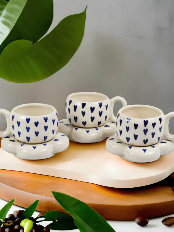 Ceramic cup saucer