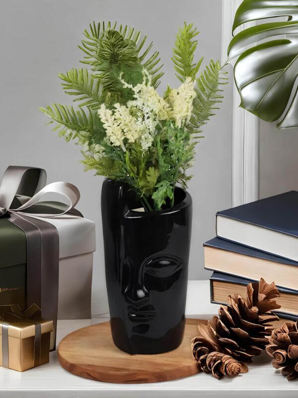 Ceramic vase